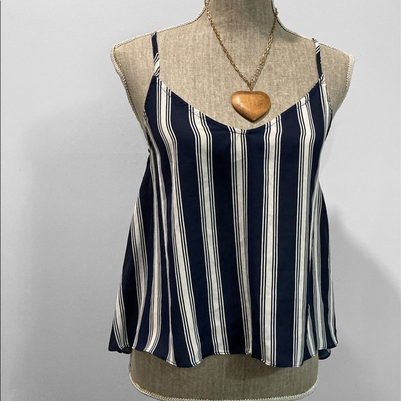 Navy Blue Striped Crop Tank Top - Picture 2 of 9